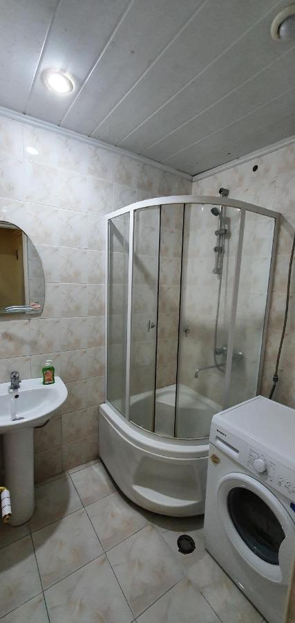 Tempus Hotel-Hostel Yerevan Exterior photo